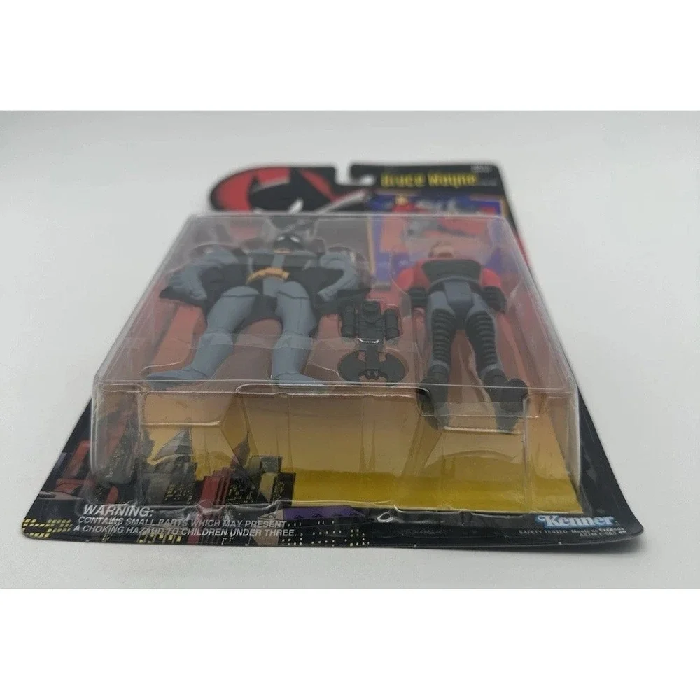 1992 KENNER BATMAN THE ANIMATED SERIES BRUCE WAYNE SNAP-ON ARMOR FIGURE NEW